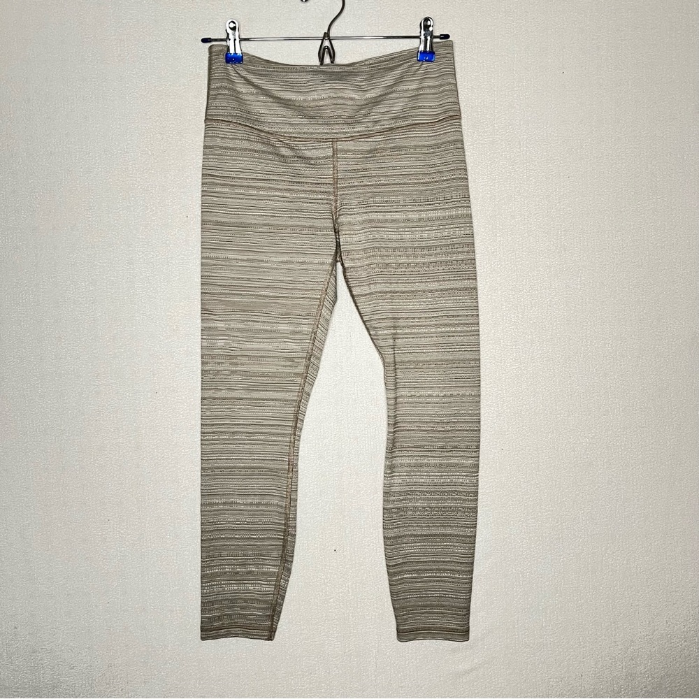 Athleta Women Tan Workout Stretch Leggings Size M Athletic Activewear Yoga